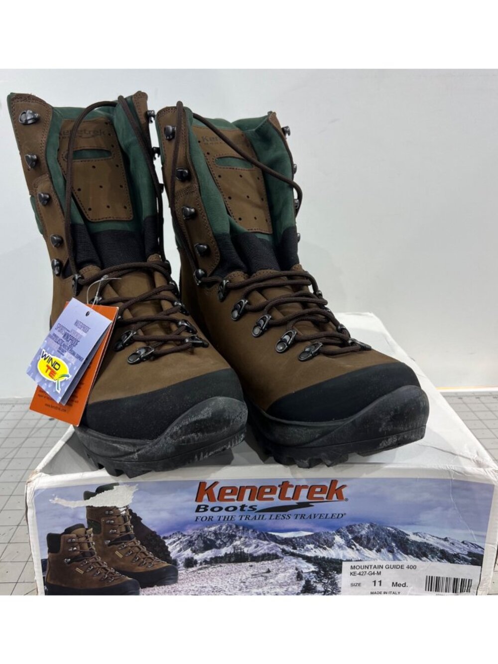 Men's Kenetrek Mountain Guide 400G Insulated Boots Outdoor  Sz. 11 Brown